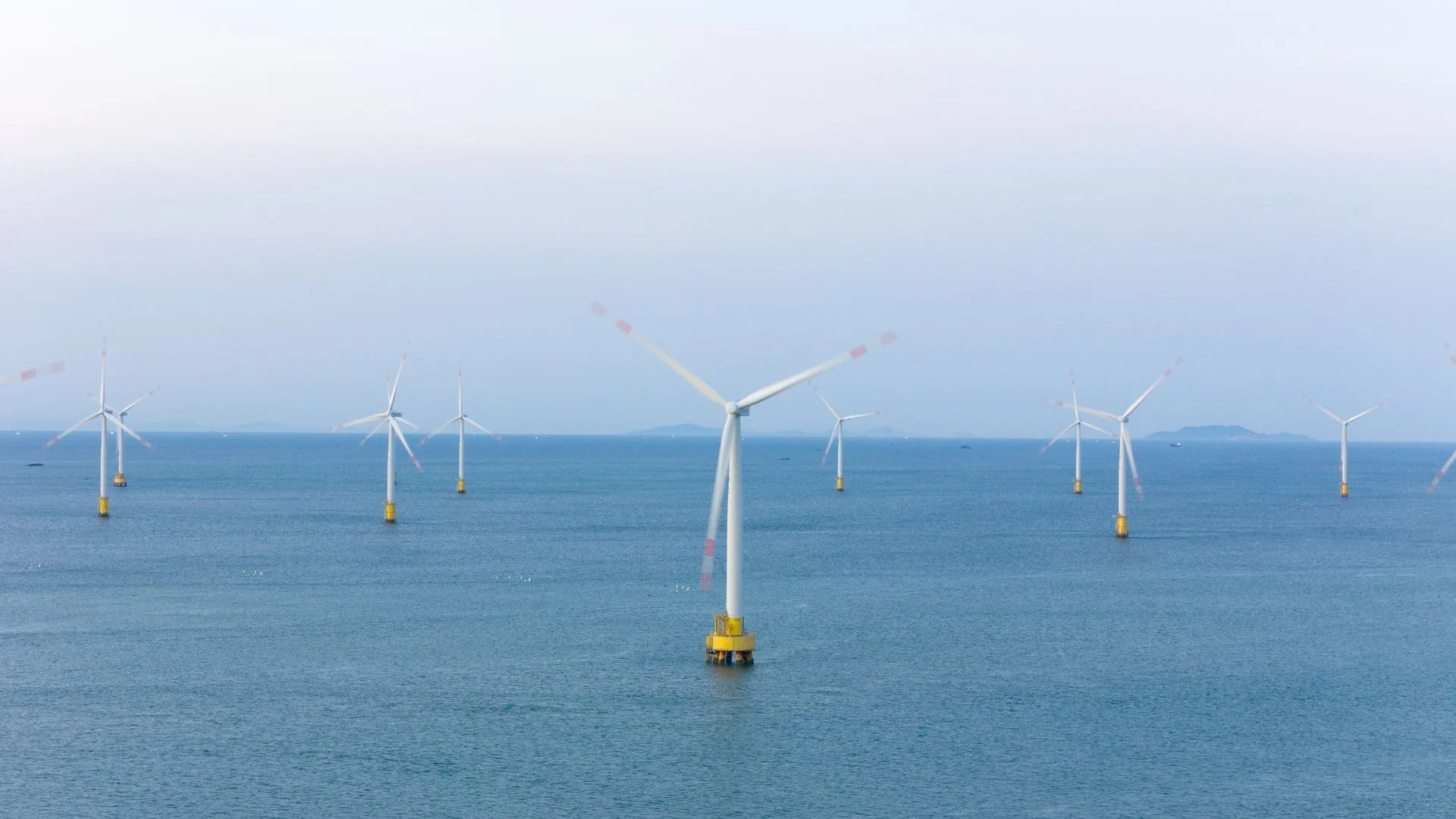 Windey Energy extiende a 300 MW su proyecto eólico marino en China.