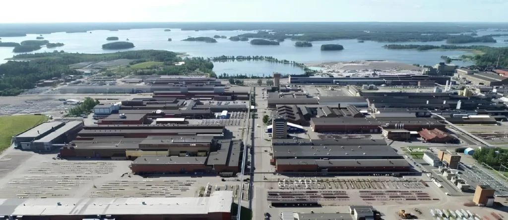 Vista aérea de las instalaciones de Alleima en Sandviken, Suecia