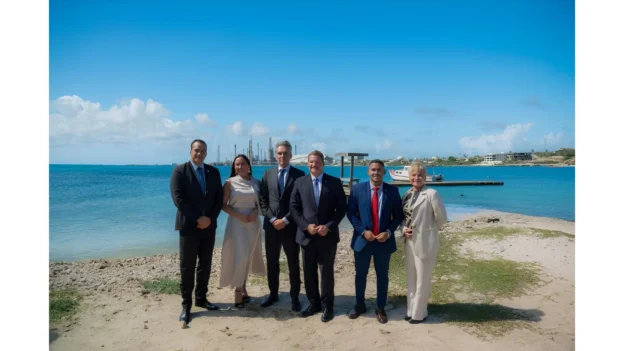 Aruba deja atrás la industria petrolera