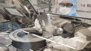 Capsule with samples of the asteroid Bennu was opened by NASA