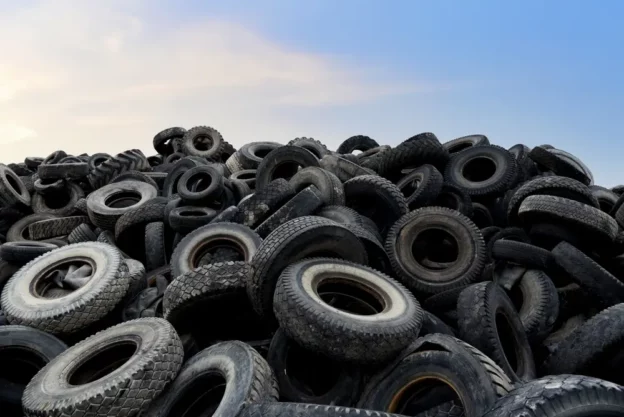 Convierten neumáticos reciclados en baterías para vehículos eléctricos