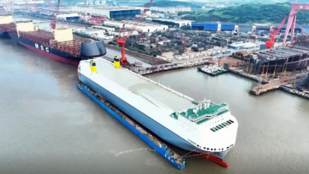 Ro-Ro vessel MV Leonine sets sail for Europe
