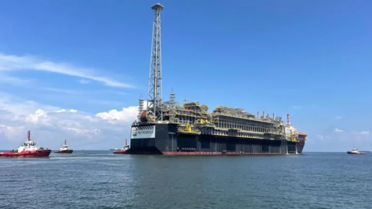 El FPSO P-78 partió del astillero Benoi de Seatrium