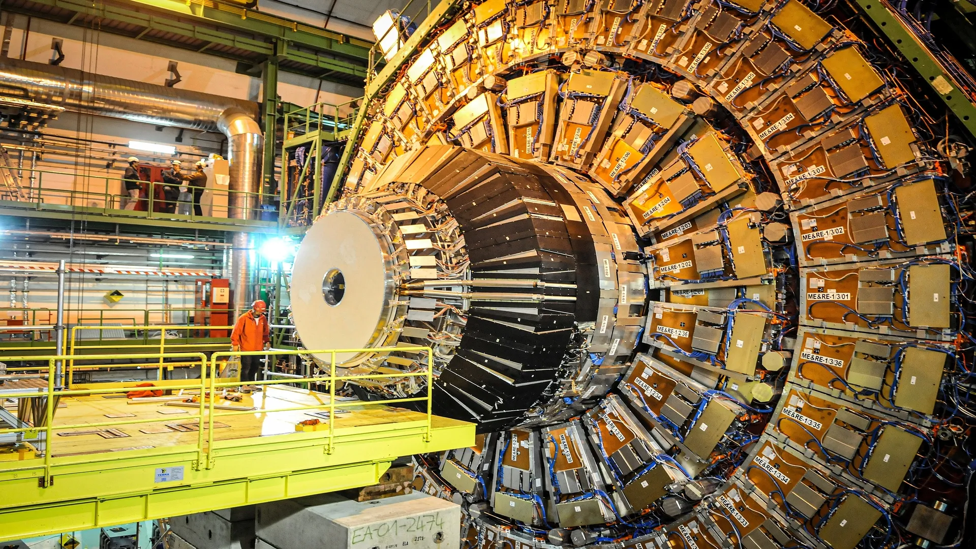 Vista del LHC en el CERN