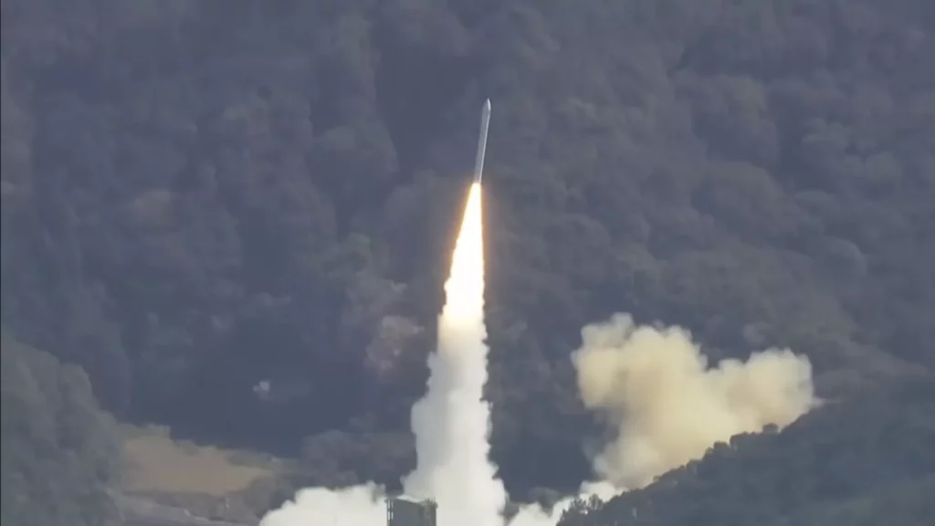 El primer cohete privado japonés explota segundos después del despegue
