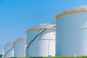 coteso_AdobeStock_Tanks-with-Domes-Amsterdam