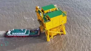 China deploys a data center 10 meters underwater