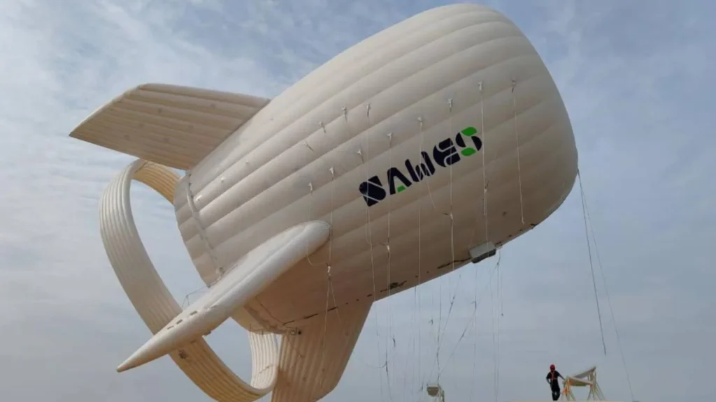 dirigible S500 volando