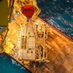Reference image of the dismantling of an FPSO in the North Sea