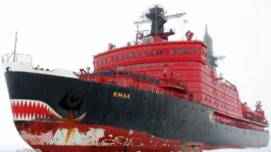 Yamal: El rompehielos nuclear ruso que recorre el Ártico