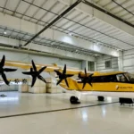 Electra EL9 en hangar