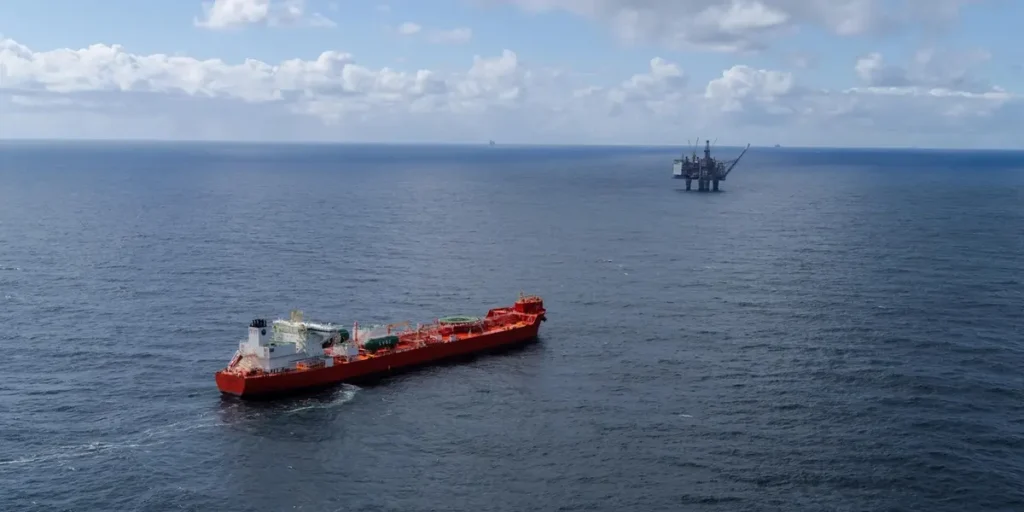 Equinor alcanza producción récord y eleva sus ganancias trimestrales