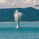 Explosión controlada en el Danubio durante una operación para desviar agua ante la sequía del Danubio.