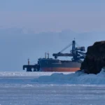 Infraestructura energética en Cook Inlet, Alaska, donde Cook Inlet LNG desarrolla un proyecto FSRU para reforzar la seguridad energética regional.
