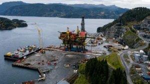 Mammoet y Allseas aceleran desmantelamiento offshore en el Mar del Norte