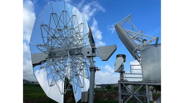 Hornos solares de PANATERE para fundir acero 100% reciclado