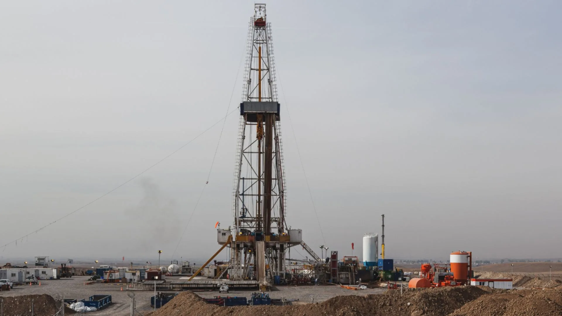 Plataforma de perforación en proyecto de gas en África Occidental