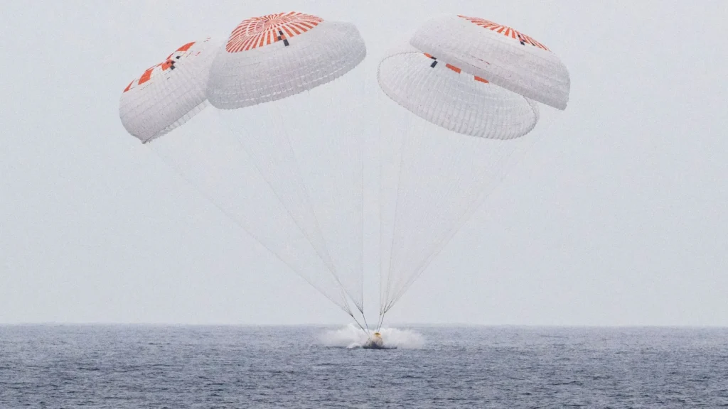 Crew-10 mission dropping