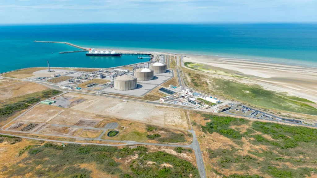 JERA secures 2 bcm annual regasification capacity