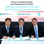 LR, HHI y KSOE firman un acuerdo para desarrollar un buque metanero de 185.000 m³ con propulsión híbrida eléctrica durante Posidonia 2026.