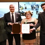 Firma del acuerdo entre Petrobras y Lightsource bp