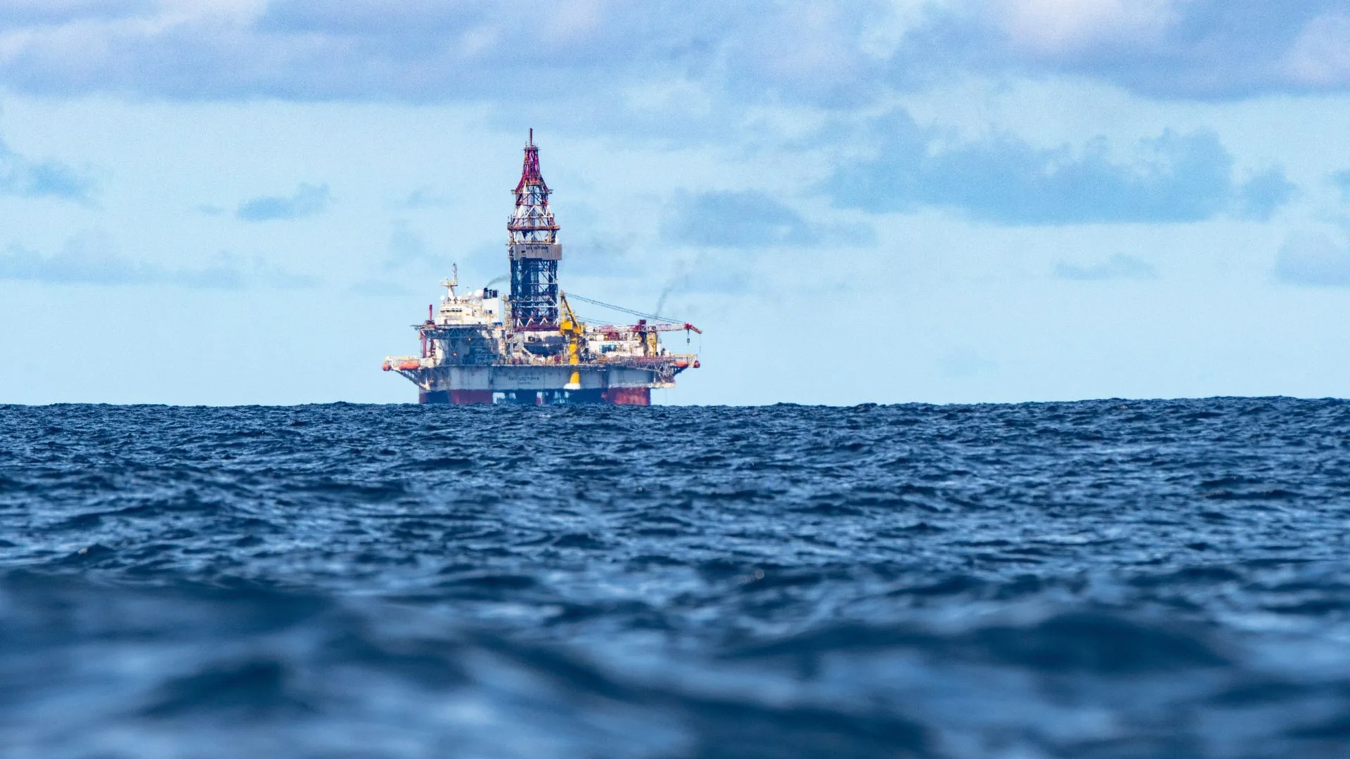 Plataforma petrolera en la Cuenca de Campos