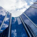 Fachada de vidrio del edificio de Petrobras