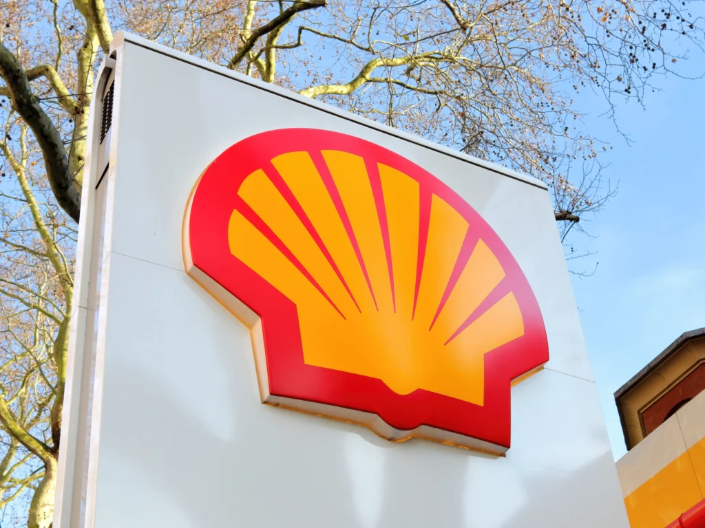 Beneficio de Shell aumenta 97% promovido por el alza del petróleo