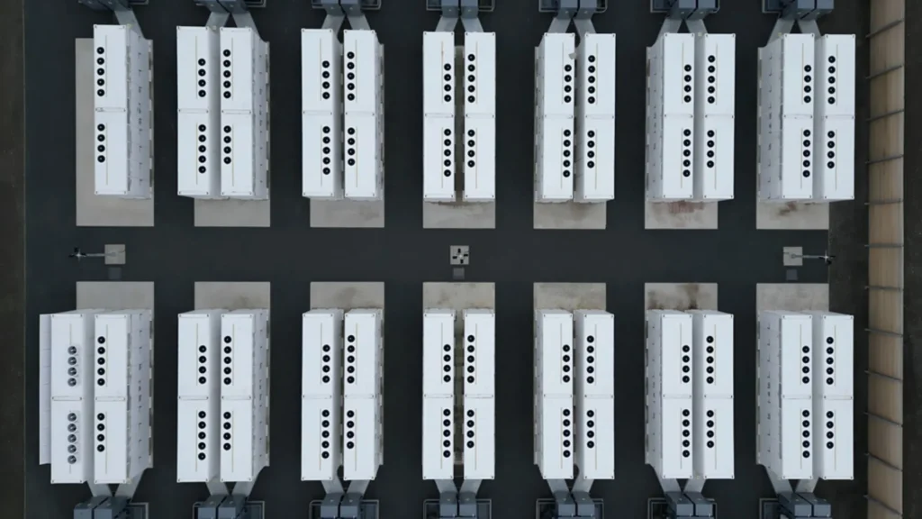 Activates one of the largest battery storage plants in the U.S.