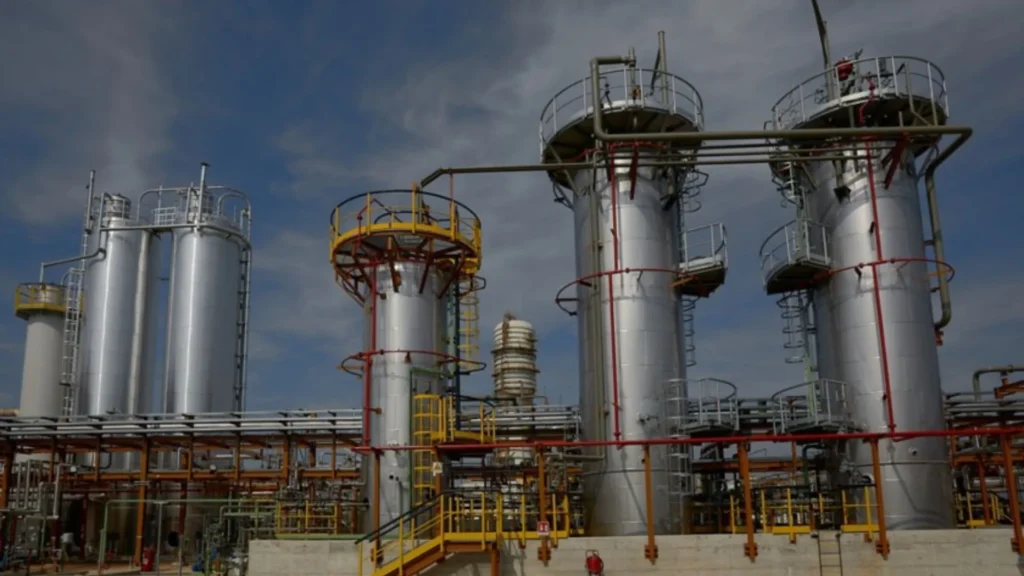 Versalis starts up chemical recycling plant with Hoop® technology