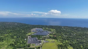 Indonesia inaugura 14 proyectos de energía solar con 5,3 GW