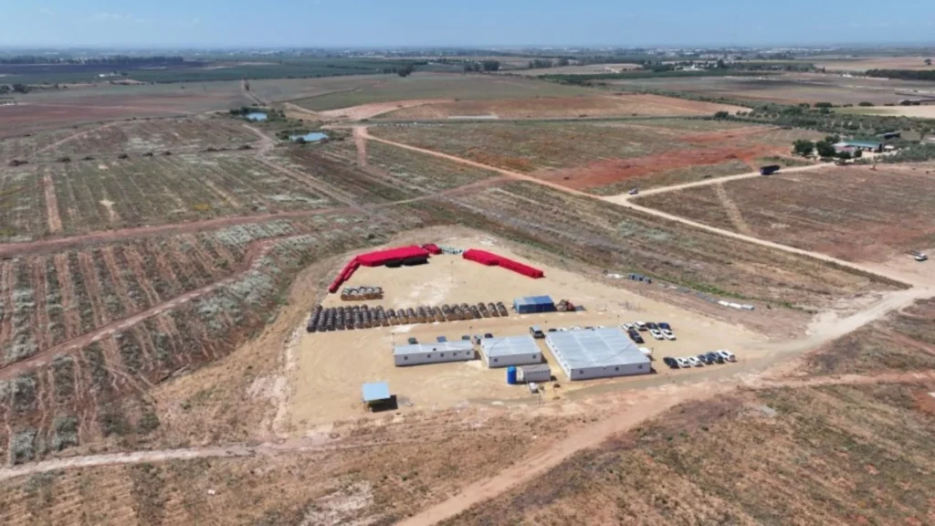 Construction begins on the 200 MW Entrenúcleos solar power plant