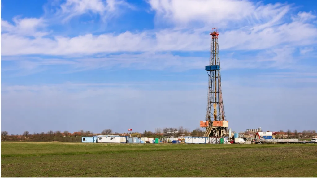 Demand for onshore drilling is growing while global availability is falling