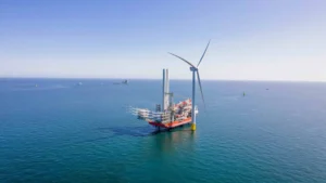 Iberdrola instala la primera turbina de East Anglia THREE