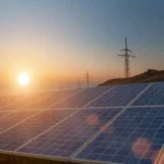 Paneles solares como los fabricados por Qcells ante el crecimiento de la industria solar en Estados Unidos.