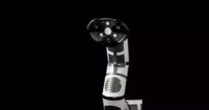 Prueban el robot serpiente que explorará la luna de Saturno