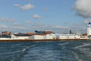 BEI financia con 100 millones el puerto de Klaipėda para eólica marina