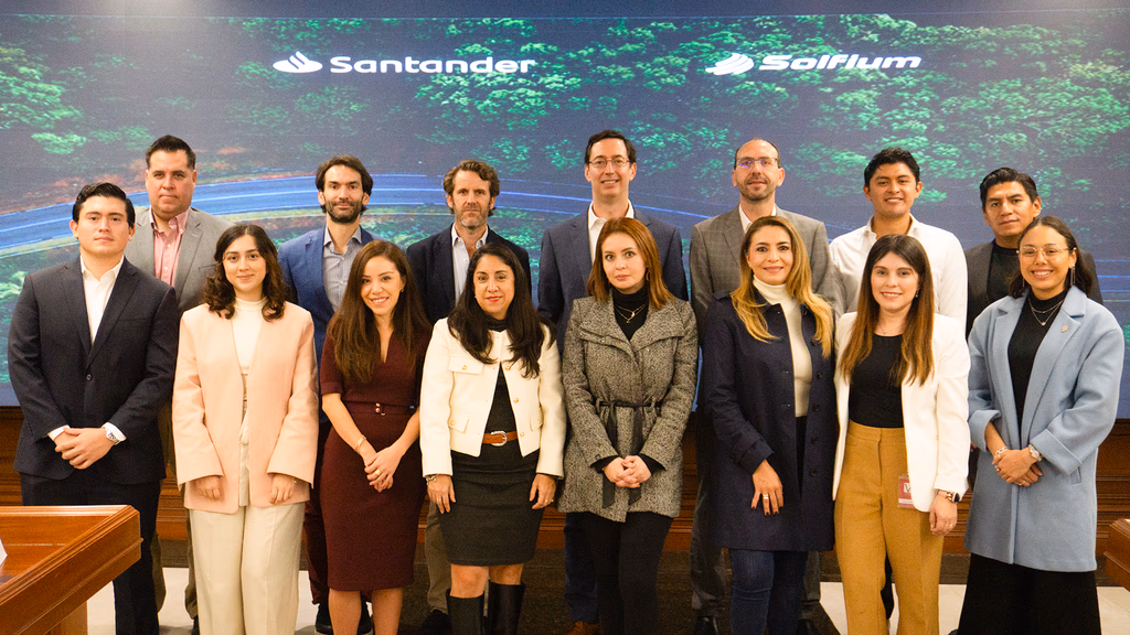 Alianza Santander y Solfium por la transición energética en México