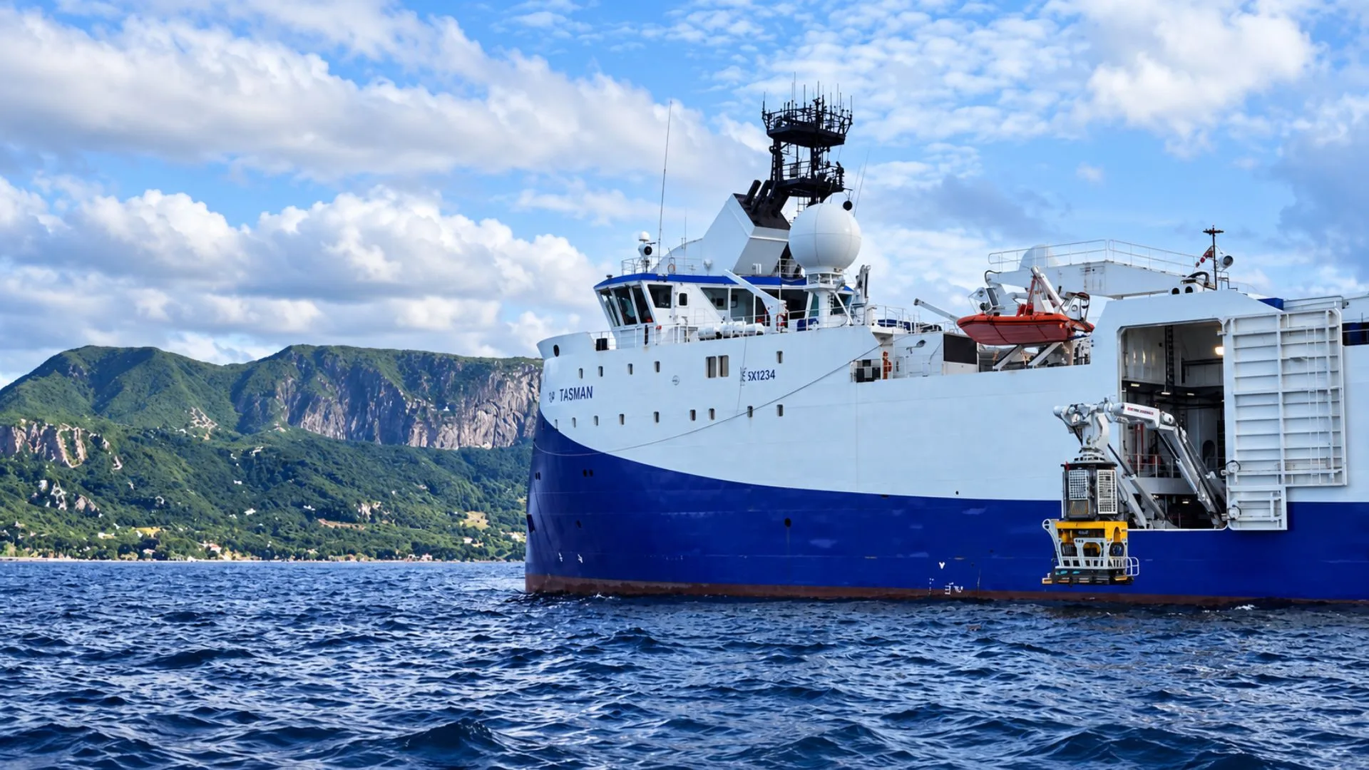 Shearwater SW Tasman equipado con ROV para operaciones OBN en el Mar del Norte.