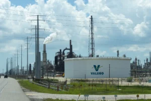 Partial recovery at Valero Port Arthur following explosion affecting 415,000 bpd