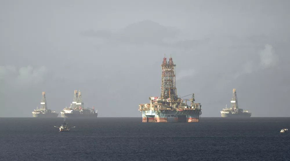 subasta de bloques de petróleo y gas