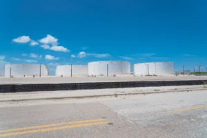 Enbridge compra activos Salt Creek por US$600 millones en el Pérmico