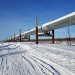 Oleoducto cubierto de nieve en EE. UU. tras tormenta invernal