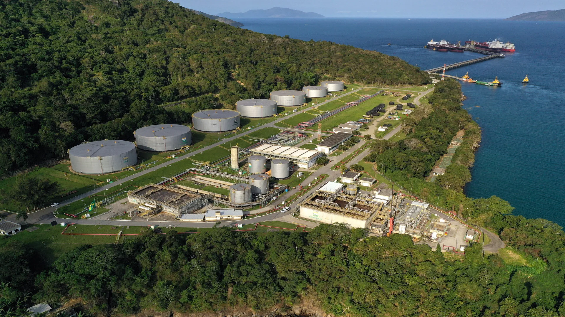Transpetro expande su infraestructura logística multimodal para el transporte de petróleo, gas y combustibles de baja emisión de carbono en Brasil.