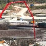 Vertido de hormigón en los reactores nucleares Kaiga