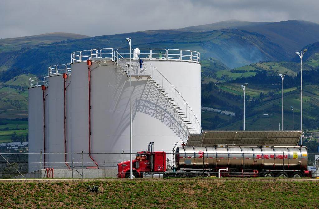 Petroecuador aims to reactivate more than 1,000 closed wells