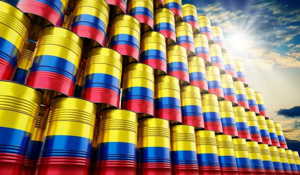 383 petrolo Colombia shutterstock