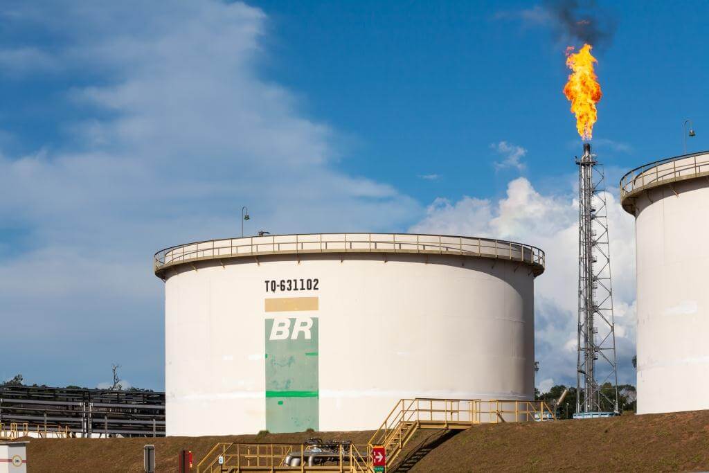 Petrobras breaks pre-salt oil processing records at its refineries