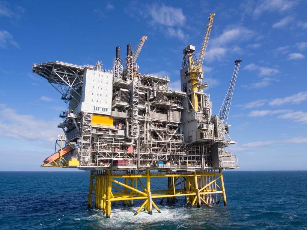 442 offshore platform shutterstock