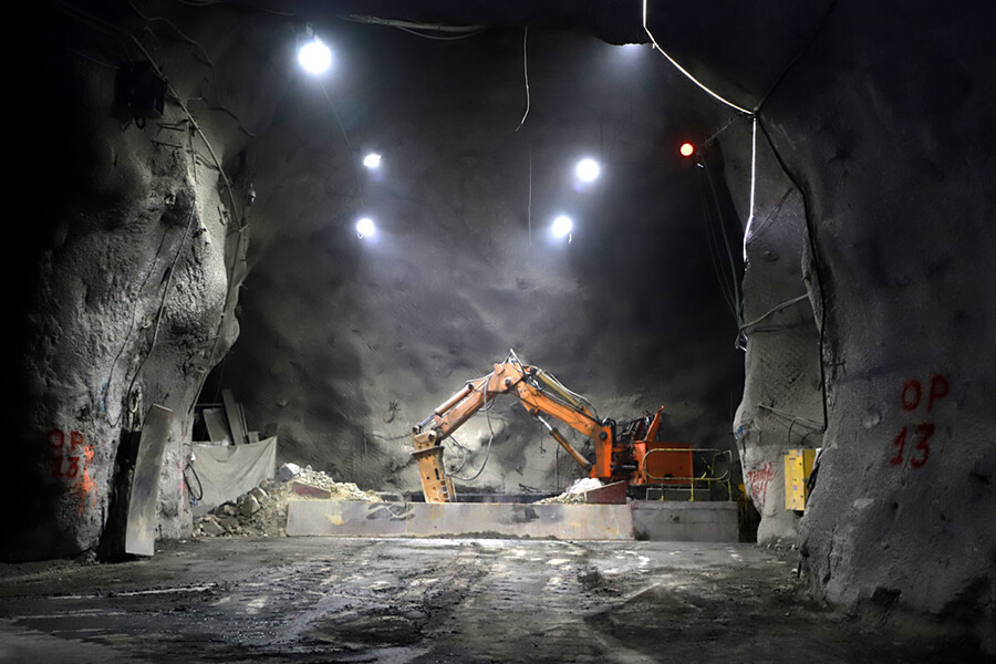 In Chile, an innovative autonomous hammer project for underground mining is promoted